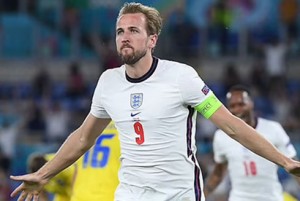 Harry Kane chật vật trên con đường tìm kiếm danh hiệu