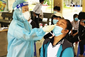 Hôm nay (18-10): Học sinh một số địa phương trở lại trường học