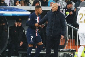 Zinedine Zidane sẽ là lựa chọn phù hợp của Paris Saint-Germain