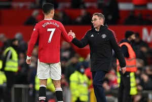 Manchester United, đừng đòi hỏi sự ổn định