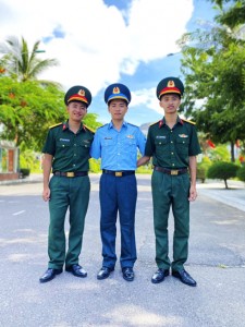 Ba hạt gạo, giờ đã trắng tựa bông…