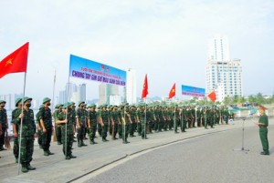 Tuổi trẻ Trường Sĩ quan Thông tin xung kích "Ngày thứ Bảy tình nguyện"