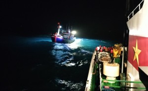 Tàu KN 461, Chi đội Kiểm ngư số 4 cứu kéo tàu cá Ninh Thuận gặp nạn trên biển