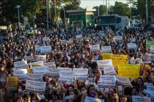 Thổ Nhĩ Kỳ bắt giữ hàng trăm người biểu tình