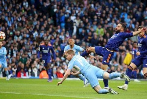 Real Madrid - Manchester City: Cơ hội vẫn chia đều