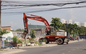 Tiếp tục cưỡng chế công trình xây dựng không phép tại phường Phước Long