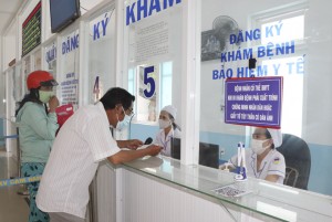 Tình trạng thiếu thuốc và vật tư y tế: Đã linh hoạt khắc phục tạm thời