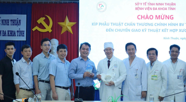 Bệnh viện Đa khoa tỉnh Khánh Hòa: Hợp tác chuyển giao kỹ thuật cho Bệnh viện Đa khoa tỉnh Ninh Thuận