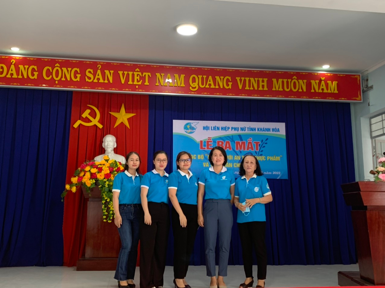 Câu lạc bộ “Phụ nữ với an toàn thực phẩm” thị trấn Cam Đức, huyện Cam Lâm