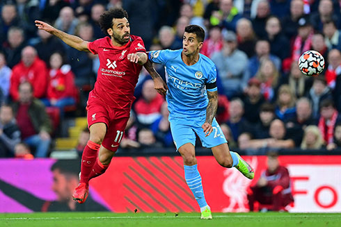 Trận đấu của Manchester City và Liverpool ở vòng đấu này có thể xem là trận chung kết của mùa giải.