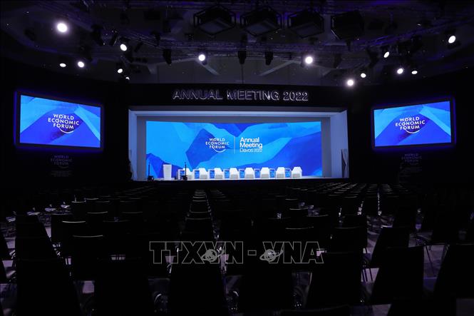 Hội trường nơi sẽ diễn ra Hội nghị thường niên của Diễn đàn Kinh tế thế giới (WEF) tại Davos, Thụy Sĩ, ngày 21/5/2022. Ảnh: THX/ TTXVN
