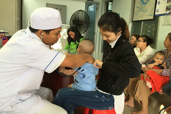 Kiểm tra sức khoẻ cho trẻ ở TP. Nha Trang